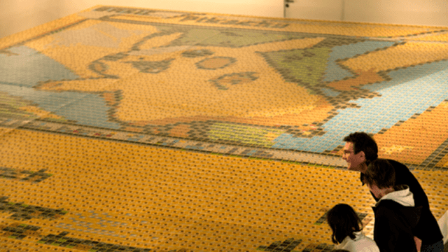 UK Artist Makes Enormous Pikachu Mosaic Out Of 12,987 Pokémon Cards