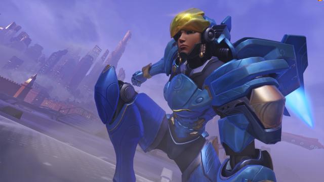 Overwatch player hits the game's unofficial max level all by himself