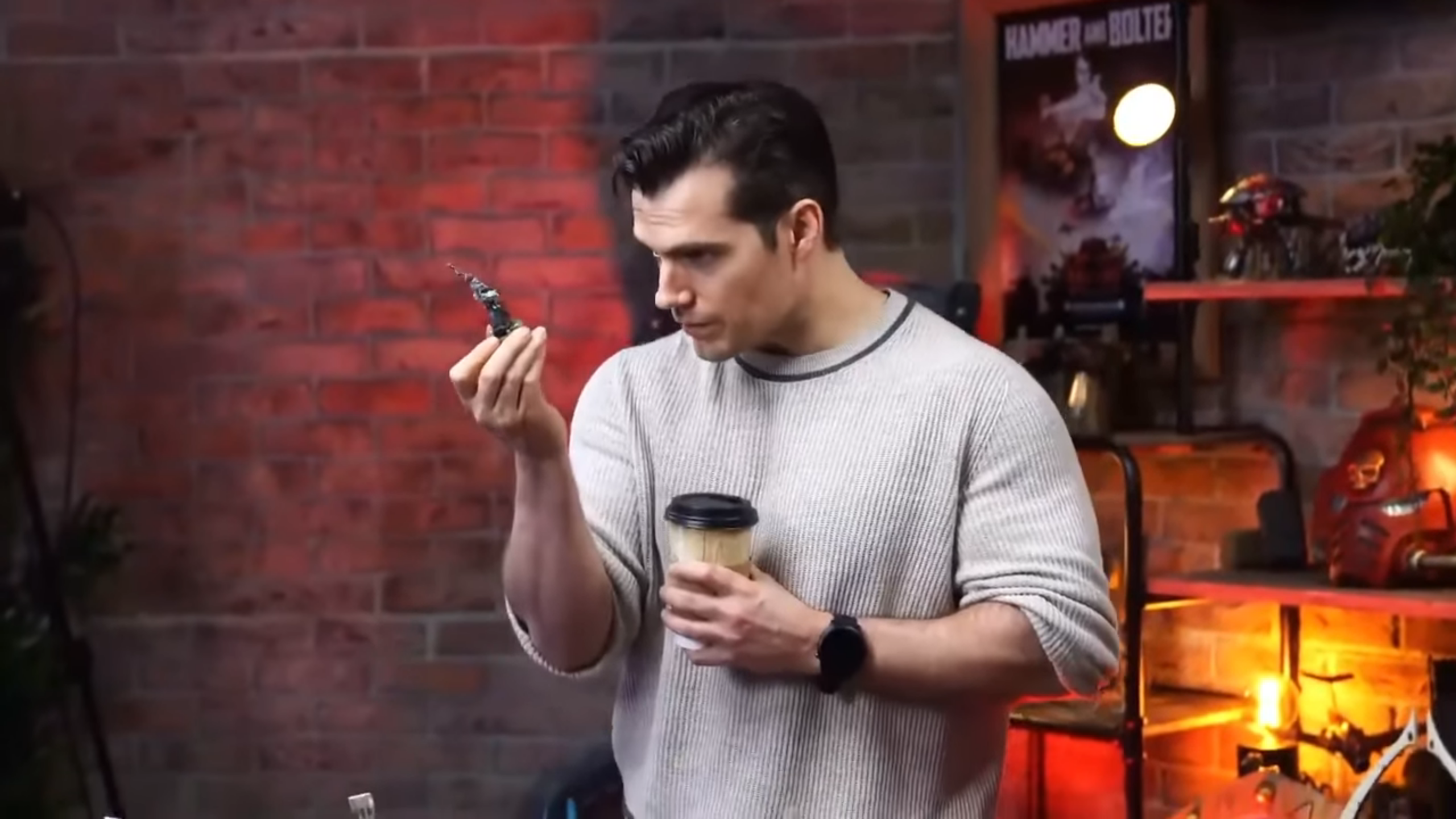 Henry Cavill Gently Corrects TV Host: It's Warhammer, Not Warcraft