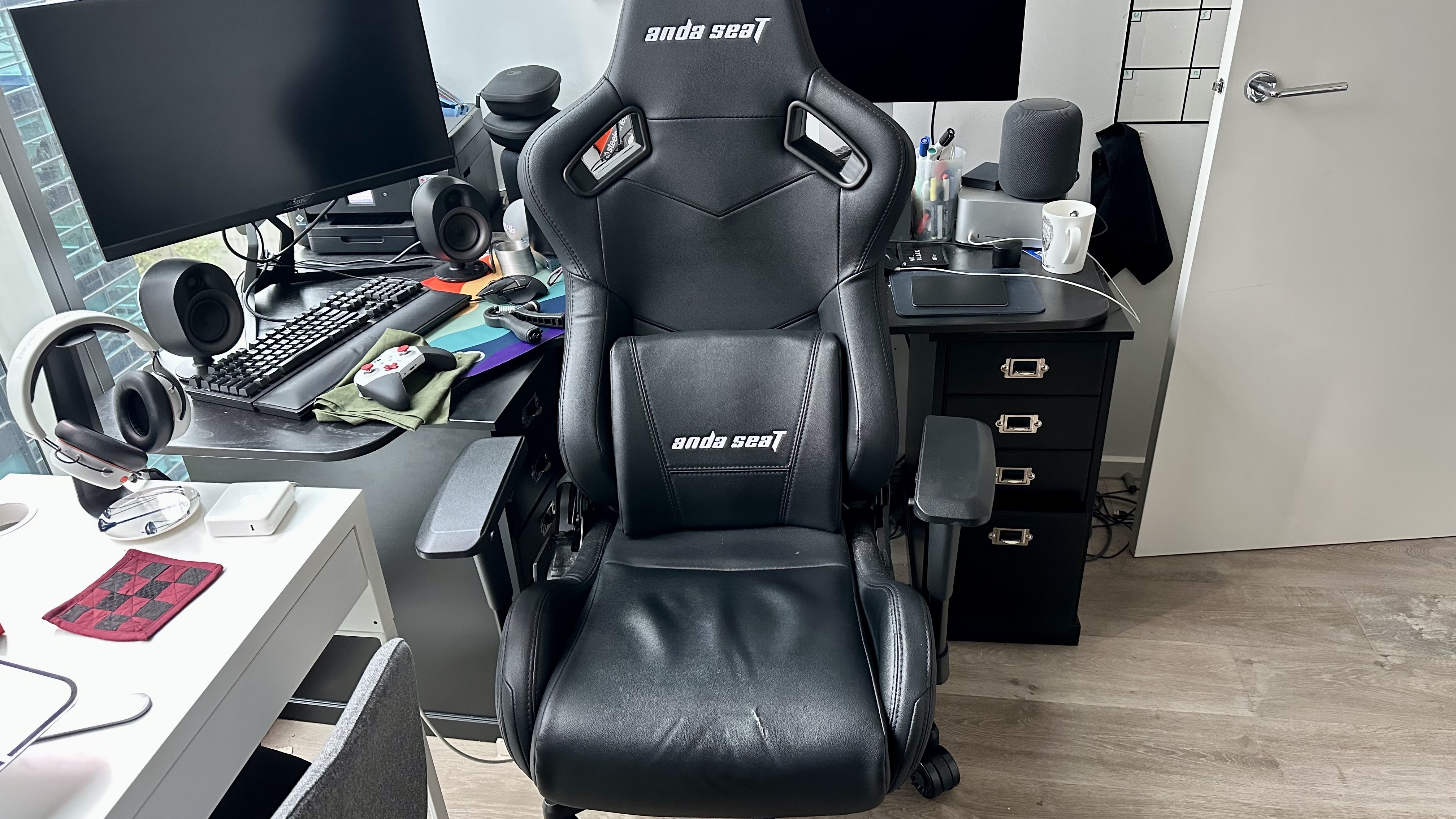 Gaming chair online broken