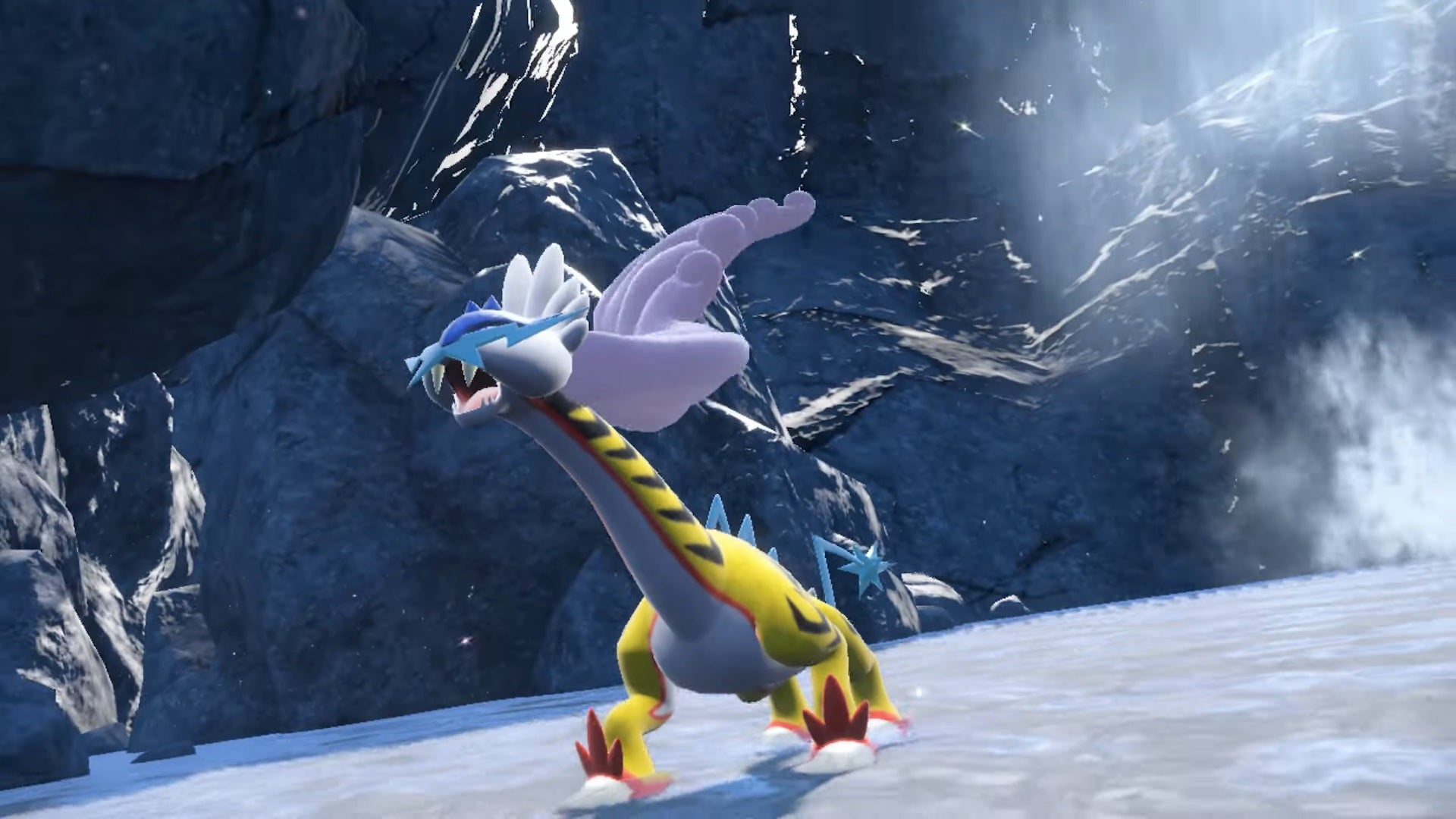 Pokemon Sword and Shield in game Shiny Lugia